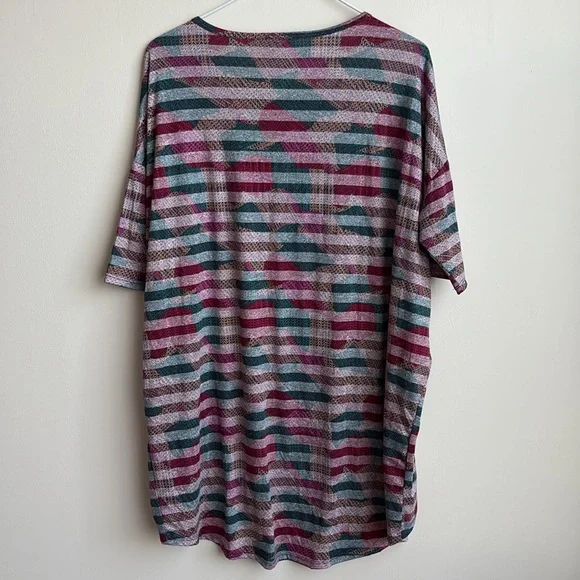 NWT LuLaRoe Patterned Irma Top - Picture 3 of 3